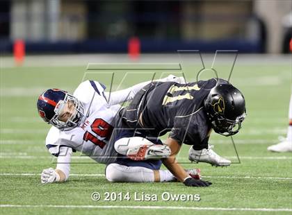 Thumbnail 1 in Boyd vs. Fossil Ridge (UIL 6A Division 2 Region 1 Bi-District Playoff) photogallery.