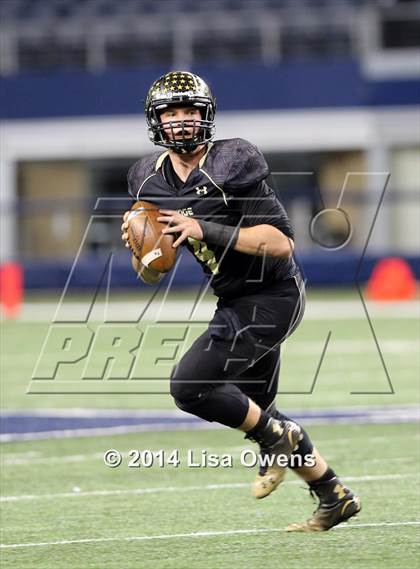 Thumbnail 2 in Boyd vs. Fossil Ridge (UIL 6A Division 2 Region 1 Bi-District Playoff) photogallery.