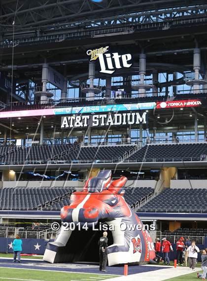Thumbnail 3 in Boyd vs. Fossil Ridge (UIL 6A Division 2 Region 1 Bi-District Playoff) photogallery.