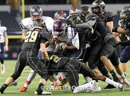 Thumbnail 2 in Boyd vs. Fossil Ridge (UIL 6A Division 2 Region 1 Bi-District Playoff) photogallery.