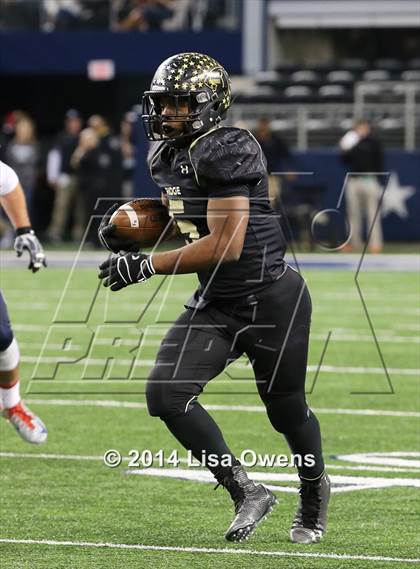 Thumbnail 2 in Boyd vs. Fossil Ridge (UIL 6A Division 2 Region 1 Bi-District Playoff) photogallery.