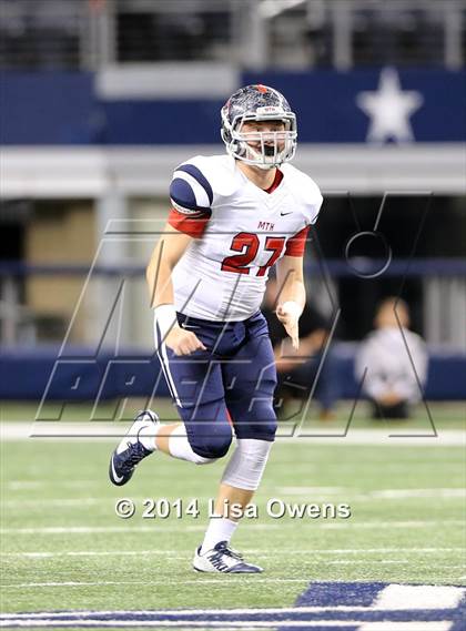 Thumbnail 1 in Boyd vs. Fossil Ridge (UIL 6A Division 2 Region 1 Bi-District Playoff) photogallery.