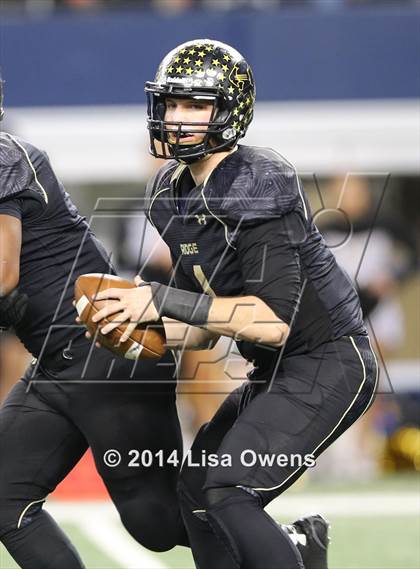 Thumbnail 2 in Boyd vs. Fossil Ridge (UIL 6A Division 2 Region 1 Bi-District Playoff) photogallery.