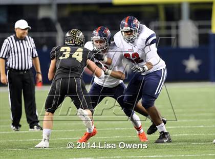 Thumbnail 3 in Boyd vs. Fossil Ridge (UIL 6A Division 2 Region 1 Bi-District Playoff) photogallery.