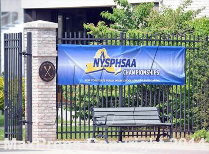 Thumbnail 1 in Niskayuna vs. Massapequa (NYSPHSAA Class A Semifinal) photogallery.