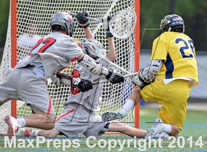 Thumbnail 2 in Niskayuna vs. Massapequa (NYSPHSAA Class A Semifinal) photogallery.