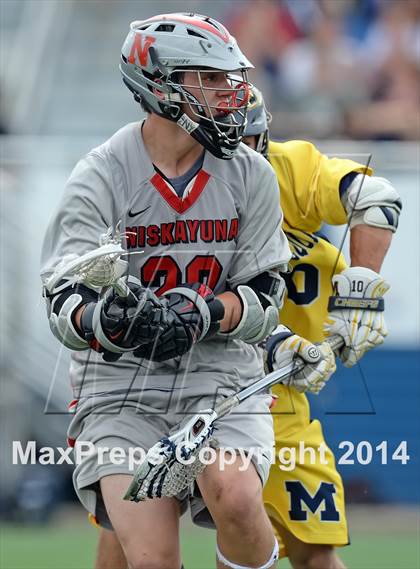 Thumbnail 3 in Niskayuna vs. Massapequa (NYSPHSAA Class A Semifinal) photogallery.
