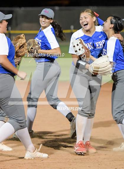 Thumbnail 3 in Joseph City vs San Manuel (AIA 1A Quarterfinals) photogallery.