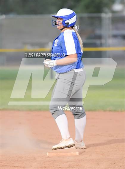 Thumbnail 1 in Joseph City vs San Manuel (AIA 1A Quarterfinals) photogallery.