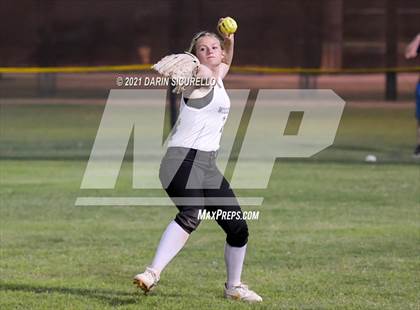 Thumbnail 3 in Joseph City vs San Manuel (AIA 1A Quarterfinals) photogallery.