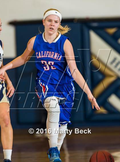 Thumbnail 2 in Helias vs California (Central Bank Shootout) photogallery.