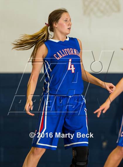 Thumbnail 3 in Helias vs California (Central Bank Shootout) photogallery.