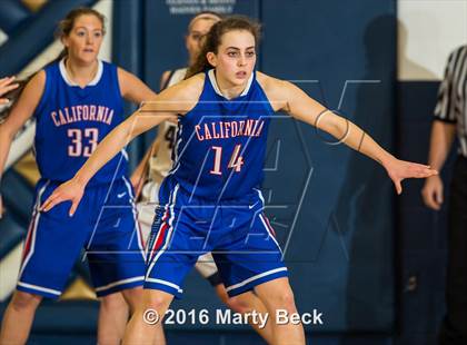 Thumbnail 3 in Helias vs California (Central Bank Shootout) photogallery.