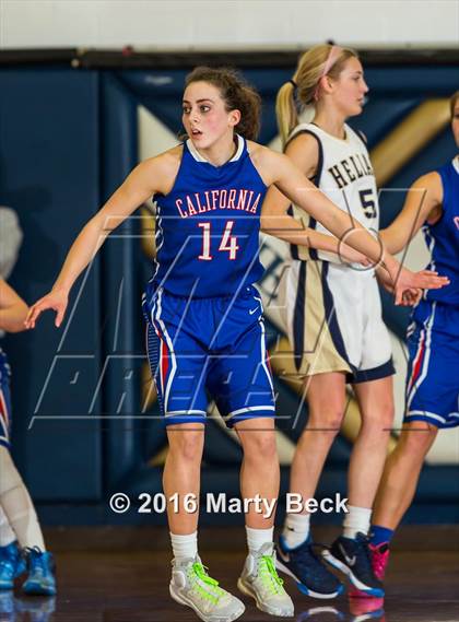 Thumbnail 3 in Helias vs California (Central Bank Shootout) photogallery.