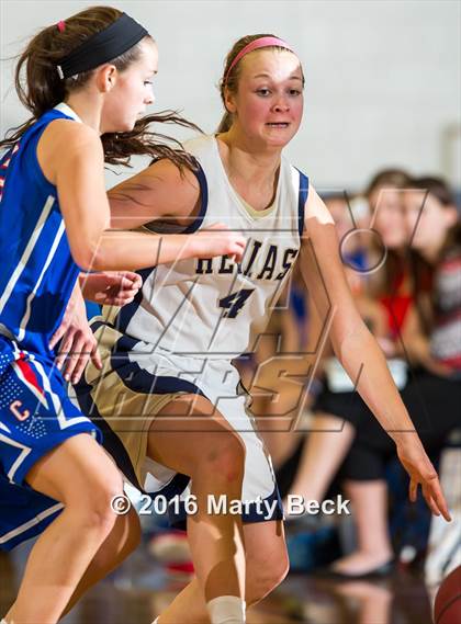 Thumbnail 2 in Helias vs California (Central Bank Shootout) photogallery.