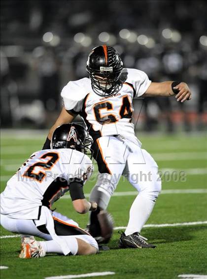 Thumbnail 2 in Huntington Beach vs. El Dorado (CIF SS Playoffs) photogallery.