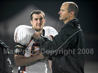 Thumbnail 3 in Huntington Beach vs. El Dorado (CIF SS Playoffs) photogallery.