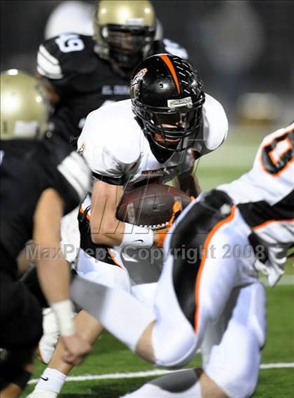 Thumbnail 3 in Huntington Beach vs. El Dorado (CIF SS Playoffs) photogallery.