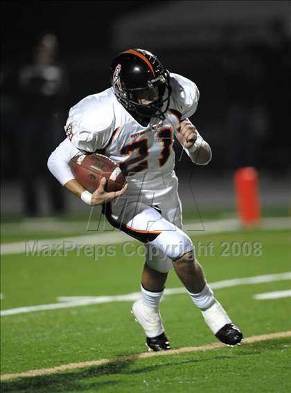 Thumbnail 3 in Huntington Beach vs. El Dorado (CIF SS Playoffs) photogallery.