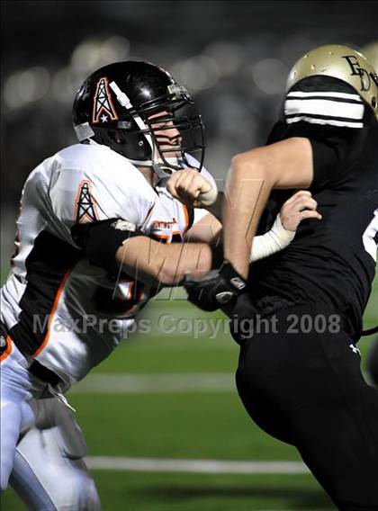 Thumbnail 2 in Huntington Beach vs. El Dorado (CIF SS Playoffs) photogallery.