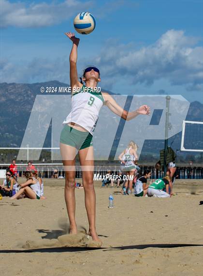 Thumbnail 3 in Ventura @ Santa Barbara photogallery.