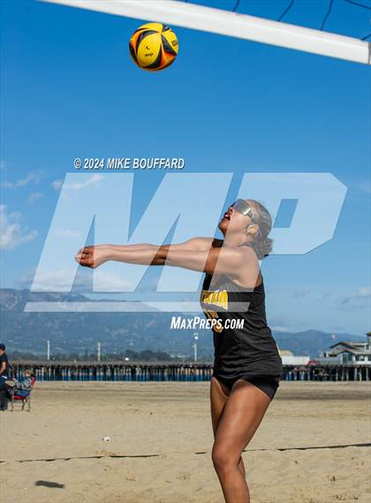 Thumbnail 3 in Ventura @ Santa Barbara photogallery.