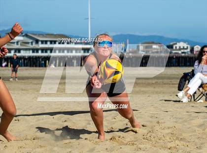 Thumbnail 2 in Ventura @ Santa Barbara photogallery.