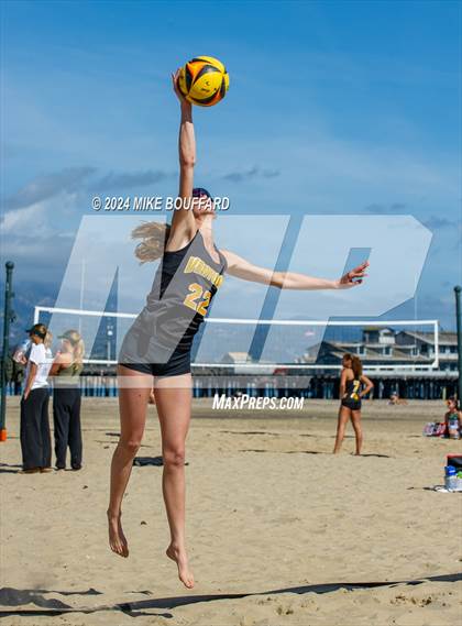 Thumbnail 1 in Ventura @ Santa Barbara photogallery.