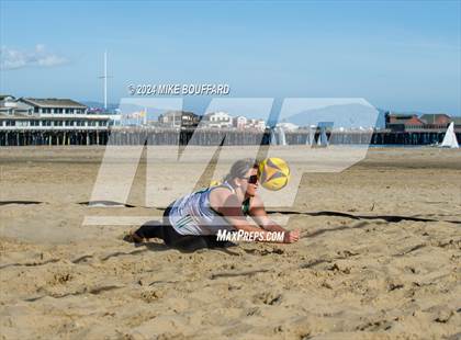 Thumbnail 3 in Ventura @ Santa Barbara photogallery.