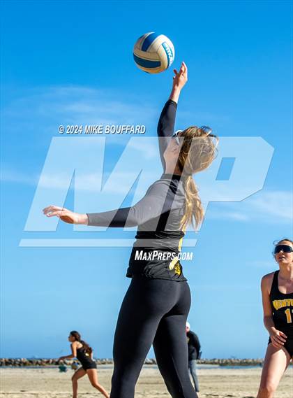 Thumbnail 2 in Ventura @ Santa Barbara photogallery.