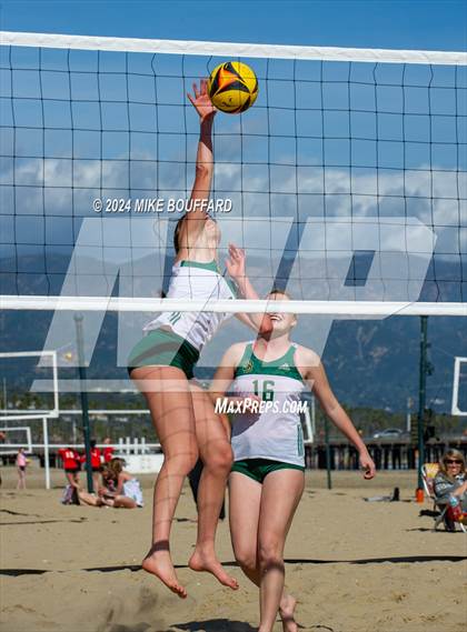 Thumbnail 3 in Ventura @ Santa Barbara photogallery.