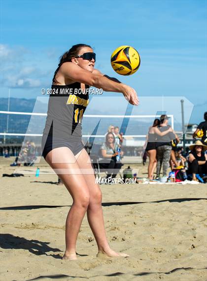 Thumbnail 2 in Ventura @ Santa Barbara photogallery.