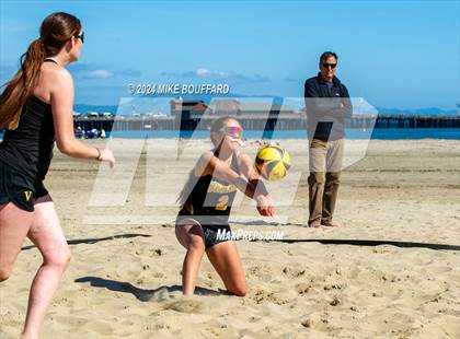 Thumbnail 3 in Ventura @ Santa Barbara photogallery.