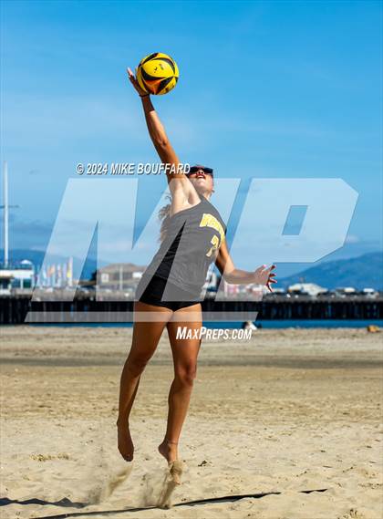 Thumbnail 3 in Ventura @ Santa Barbara photogallery.
