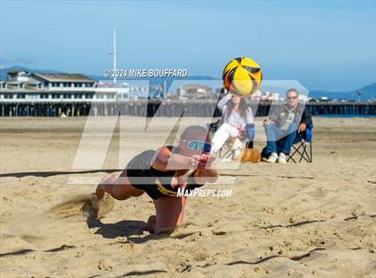 Thumbnail 2 in Ventura @ Santa Barbara photogallery.