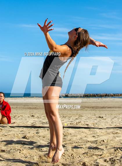 Thumbnail 1 in Ventura @ Santa Barbara photogallery.