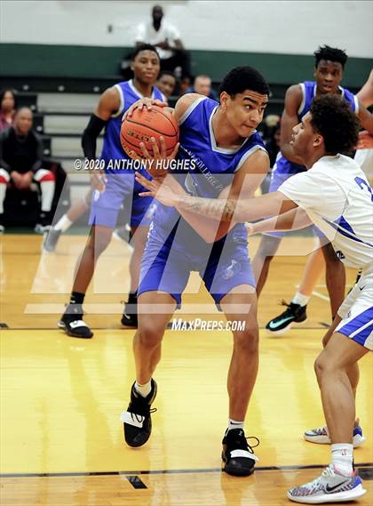 Thumbnail 3 in Lee Academy vs. Covenant College Prep (Gotham Hoops Showcase) photogallery.