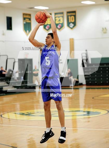 Thumbnail 2 in Lee Academy vs. Covenant College Prep (Gotham Hoops Showcase) photogallery.