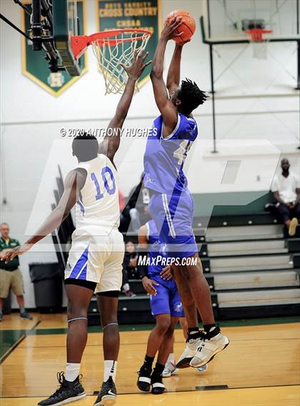 Thumbnail 2 in Lee Academy vs. Covenant College Prep (Gotham Hoops Showcase) photogallery.