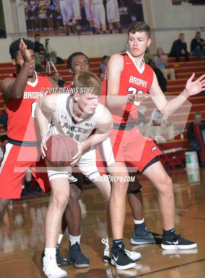 Thumbnail 1 in Brophy College Prep vs. Saint Francis (FR. Barry Christmas Classic) photogallery.