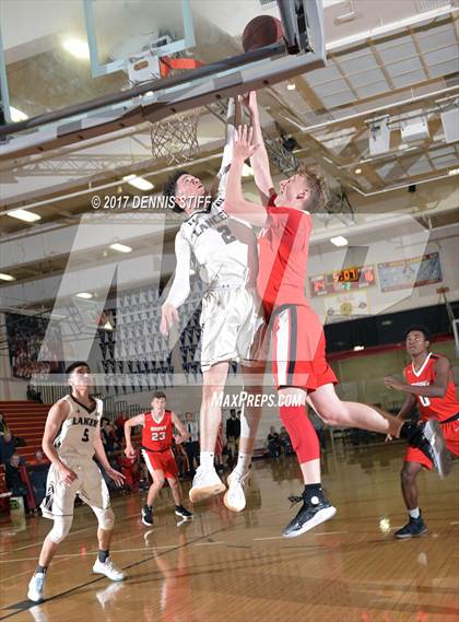 Thumbnail 1 in Brophy College Prep vs. Saint Francis (FR. Barry Christmas Classic) photogallery.