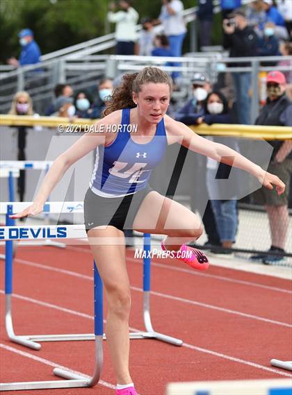 Thumbnail 2 in Union County Championship Relays photogallery.
