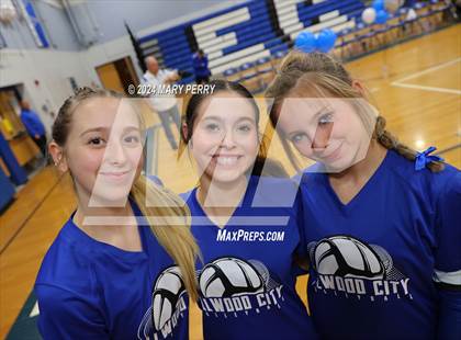 Thumbnail 1 in Shenango @ Ellwood City photogallery.
