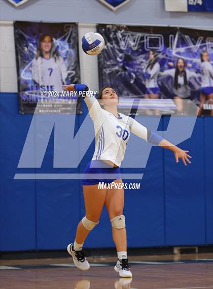 Thumbnail 1 in Shenango @ Ellwood City photogallery.