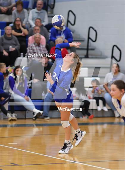 Thumbnail 3 in Shenango @ Ellwood City photogallery.