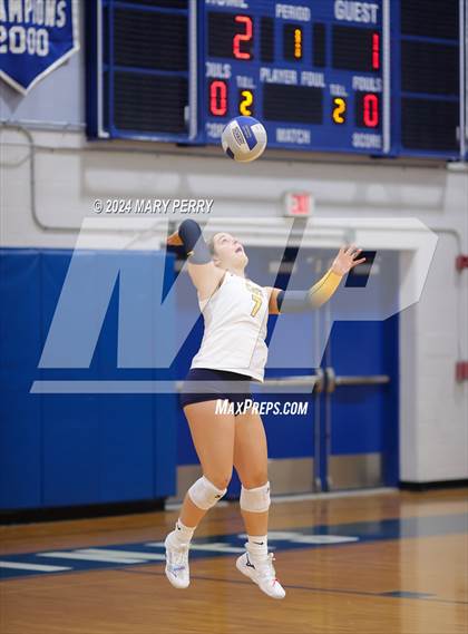 Thumbnail 1 in Shenango @ Ellwood City photogallery.