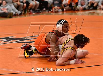 Thumbnail 3 in Cathedral Prep vs. Titusville  (PIAA District 10 Meet) photogallery.