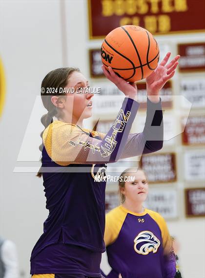 Thumbnail 3 in Littleton vs. Windsor (CHSAA 5A Round 2) photogallery.