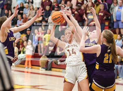 Thumbnail 2 in Littleton vs. Windsor (CHSAA 5A Round 2) photogallery.