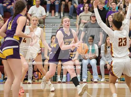 Thumbnail 1 in Littleton vs. Windsor (CHSAA 5A Round 2) photogallery.